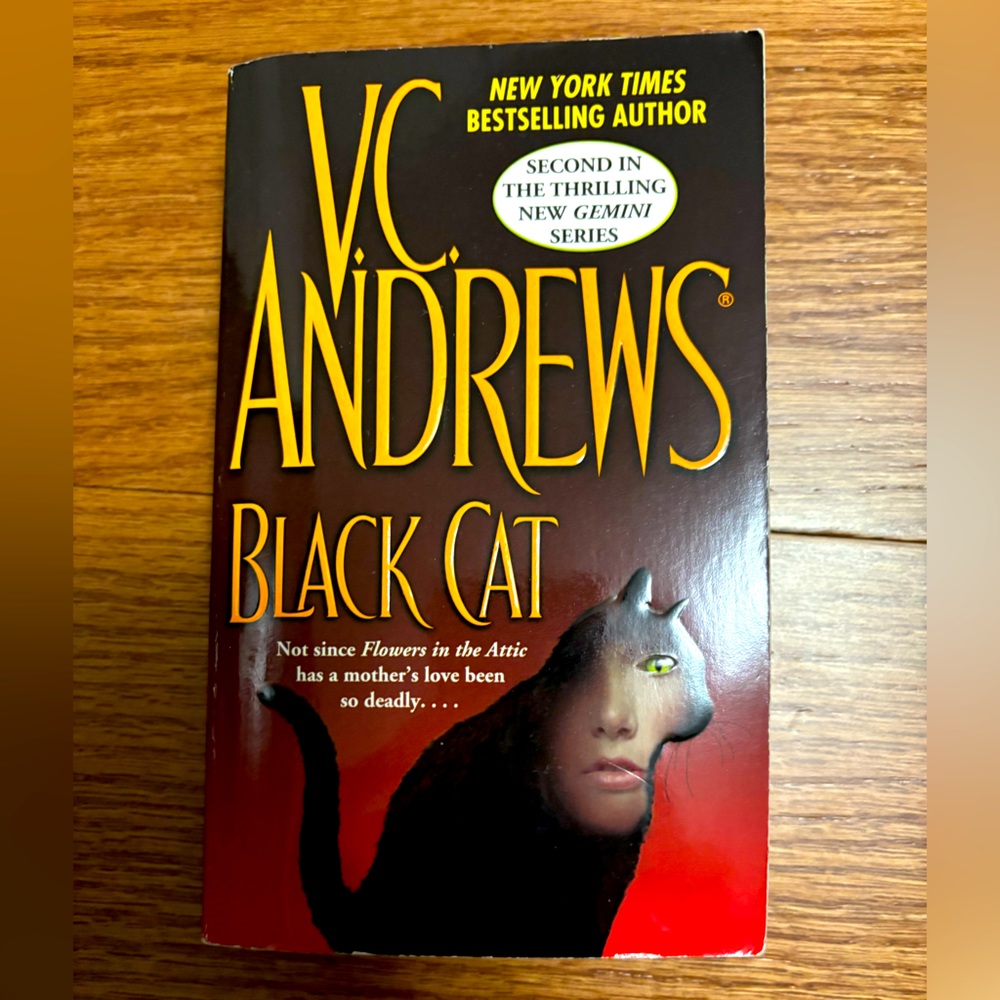 Used V.C. Andrews book- Black Cat (Gemini #2)
